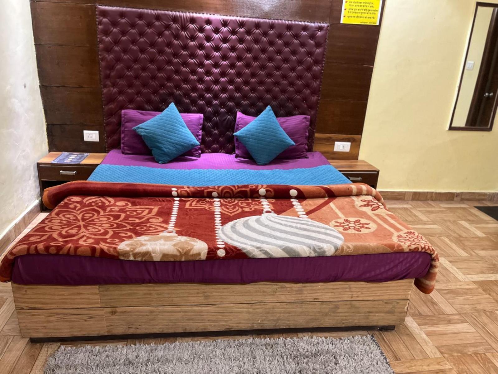 Royal Hill Inn Mussoorie Eksteriør bilde
