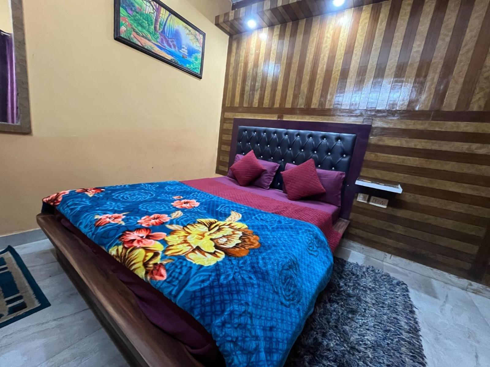 Royal Hill Inn Mussoorie Eksteriør bilde
